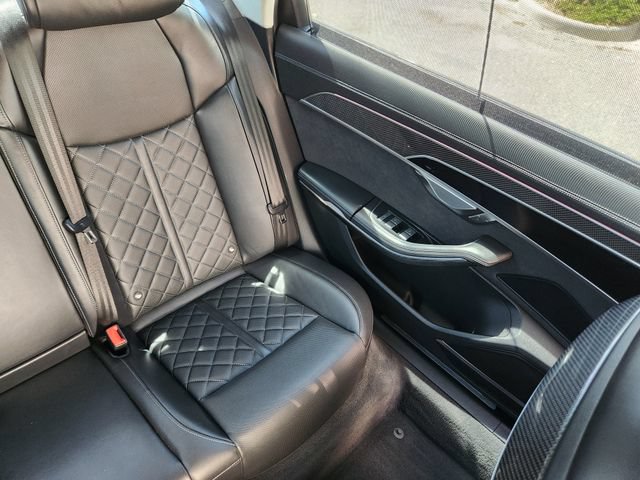 Used 2022 Audi S8 w/ S8 Comfort Plus Package AWD/4WD image 17