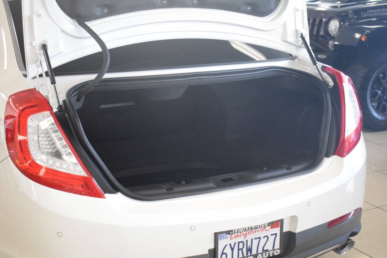 Used 2013 Lincoln MKS AWD image 27