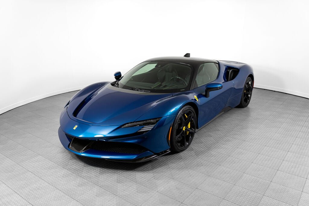 Certified 2022 Ferrari SF90 Stradale AWD/4WD image 6