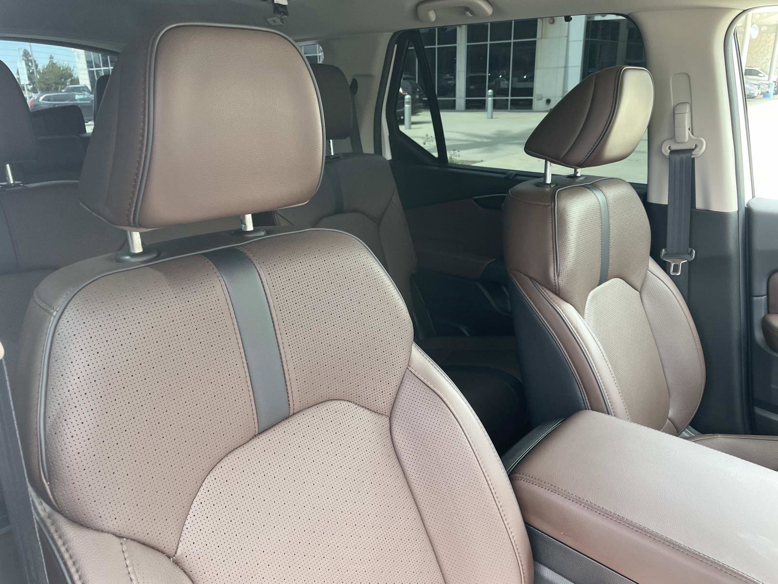 Certified 2025 Honda Pilot Elite image 25