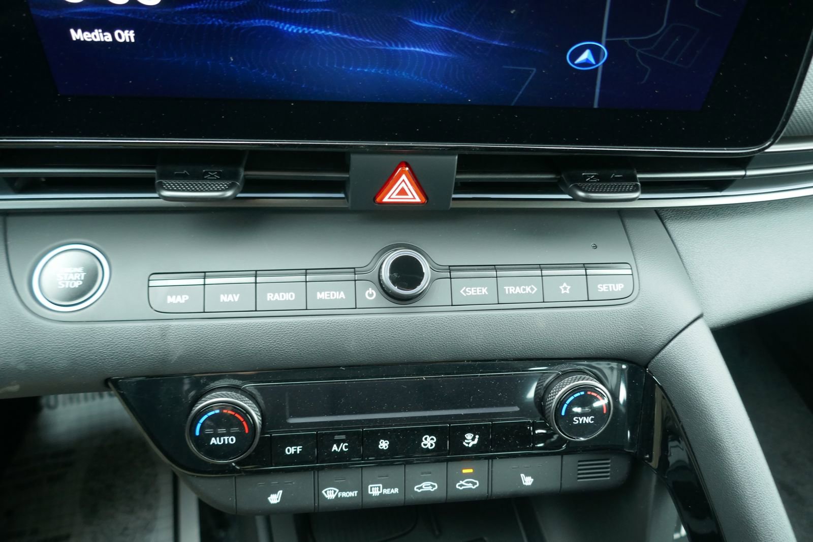 New 2025 Hyundai Elantra N image 22