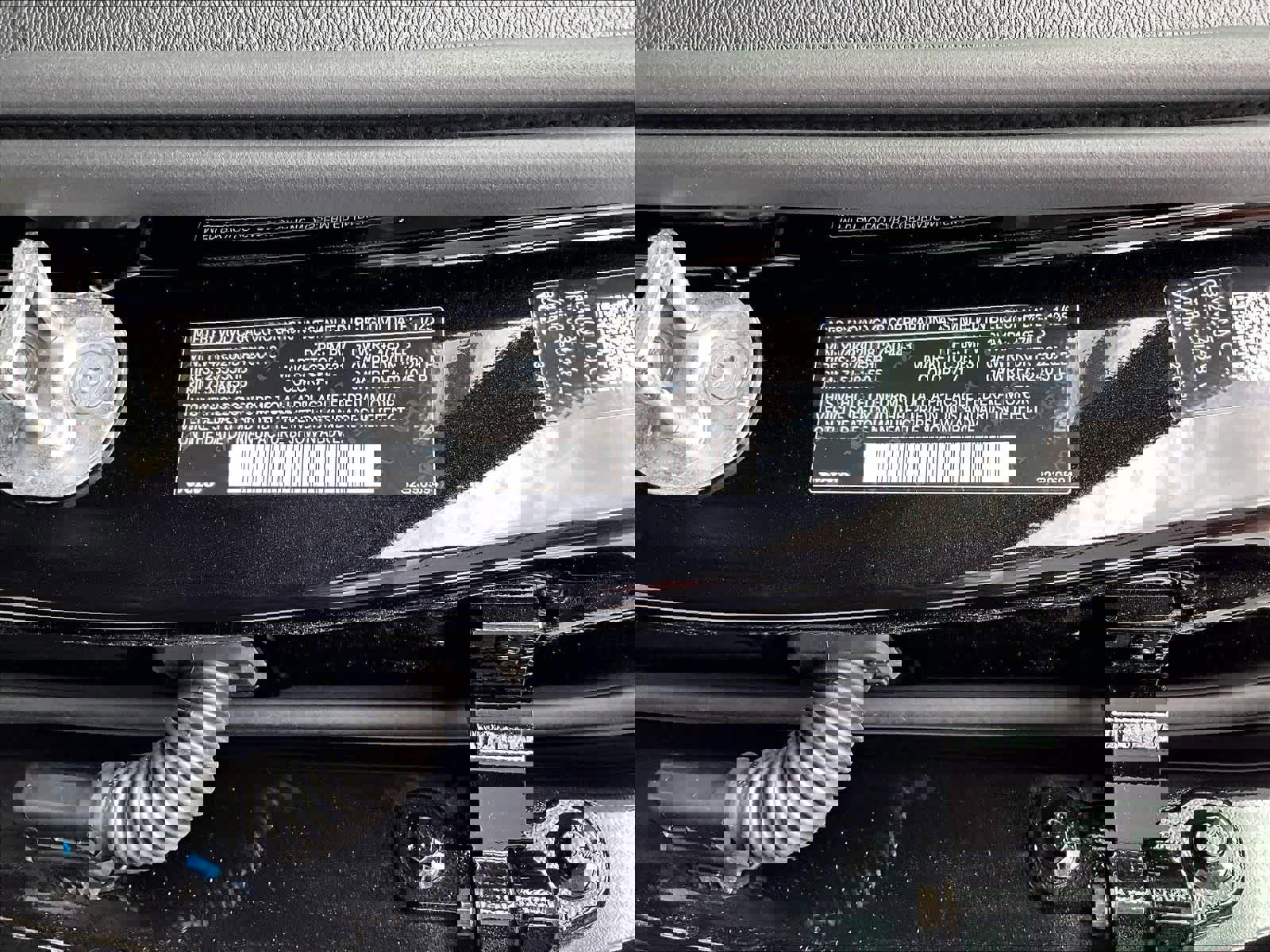 New 2026 Volvo XC40 B4 Core w/ Climate Package image 35