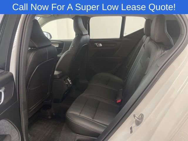 Used 2026 Volvo XC40 B5 Plus w/ Protection Package Premier image 8
