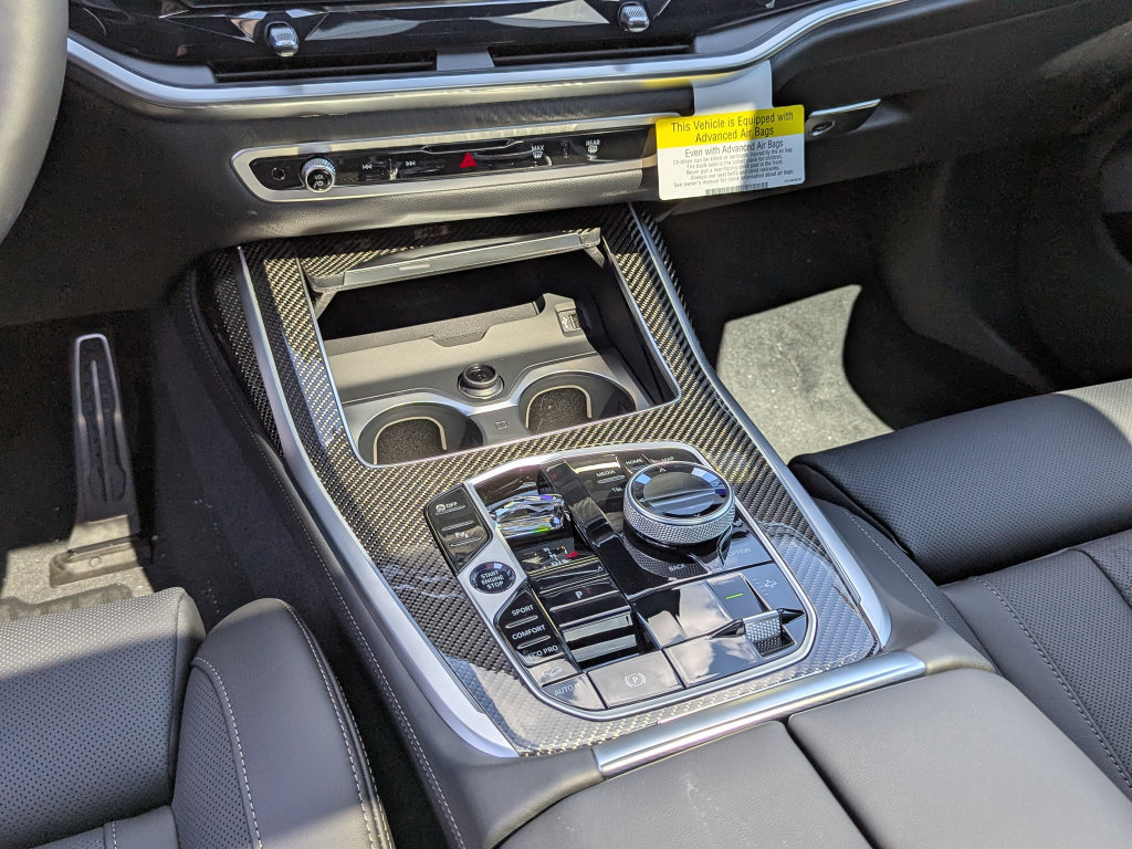 New 2027 BMW X7 M60i AWD/4WD image 32