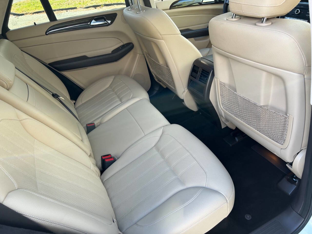 Used 2016 Mercedes-Benz GLE 350 4MATIC w/ Premium Package image 5