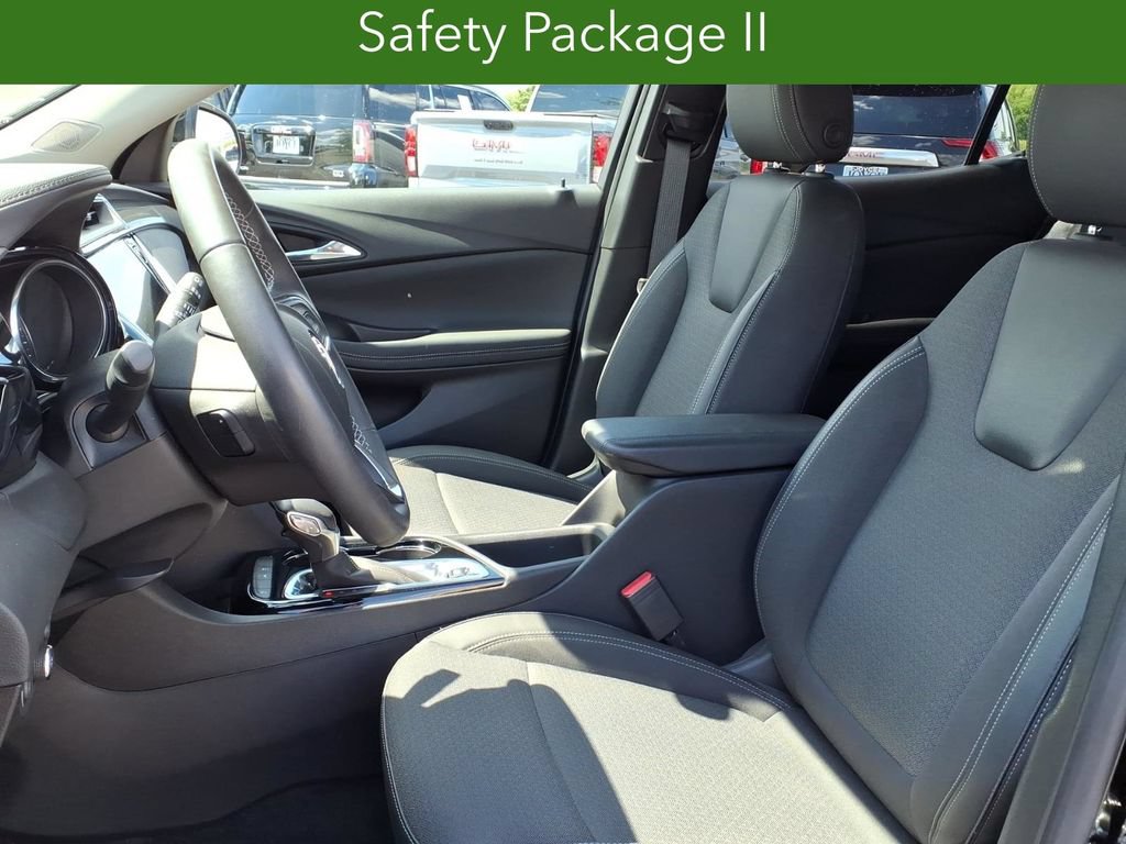 Certified 2023 Buick Encore GX Select w/ Sport Touring Package FWD image 17
