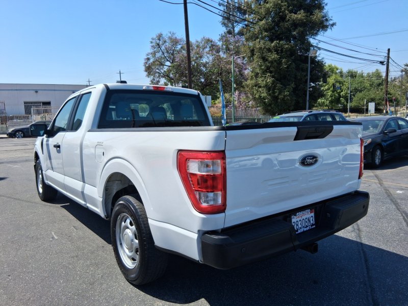 Used 2022 Ford F150 XL w/ Equipment Group 101A High RWD image 4