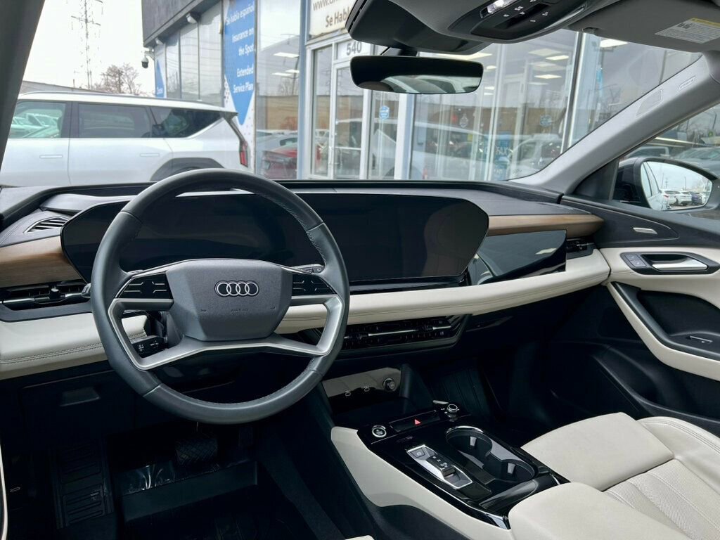 Used 2025 Audi Q6 e-tron Premium Plus w/ Premium Plus image 22