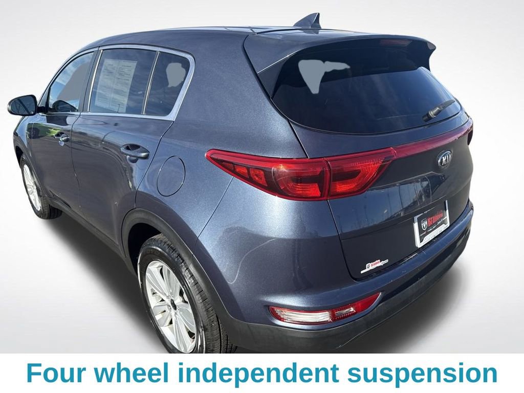 Used 2017 Kia Sportage LX image 3