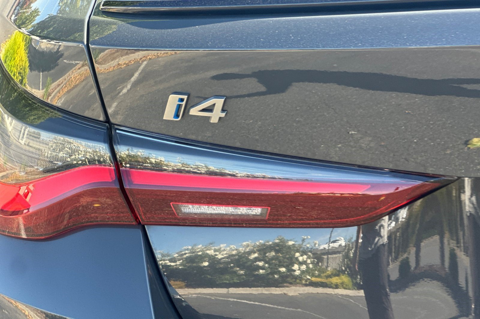 Certified 2023 BMW i4 M50 AWD/4WD image 38