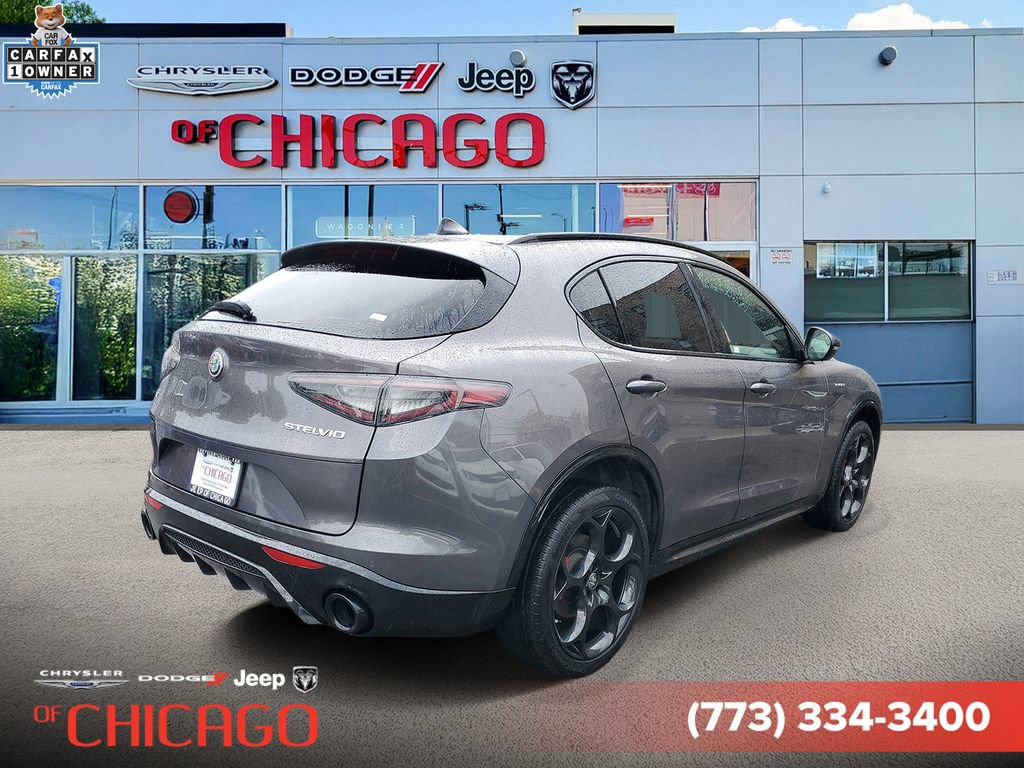 Used 2024 Alfa Romeo Stelvio Veloce AWD/4WD image 4