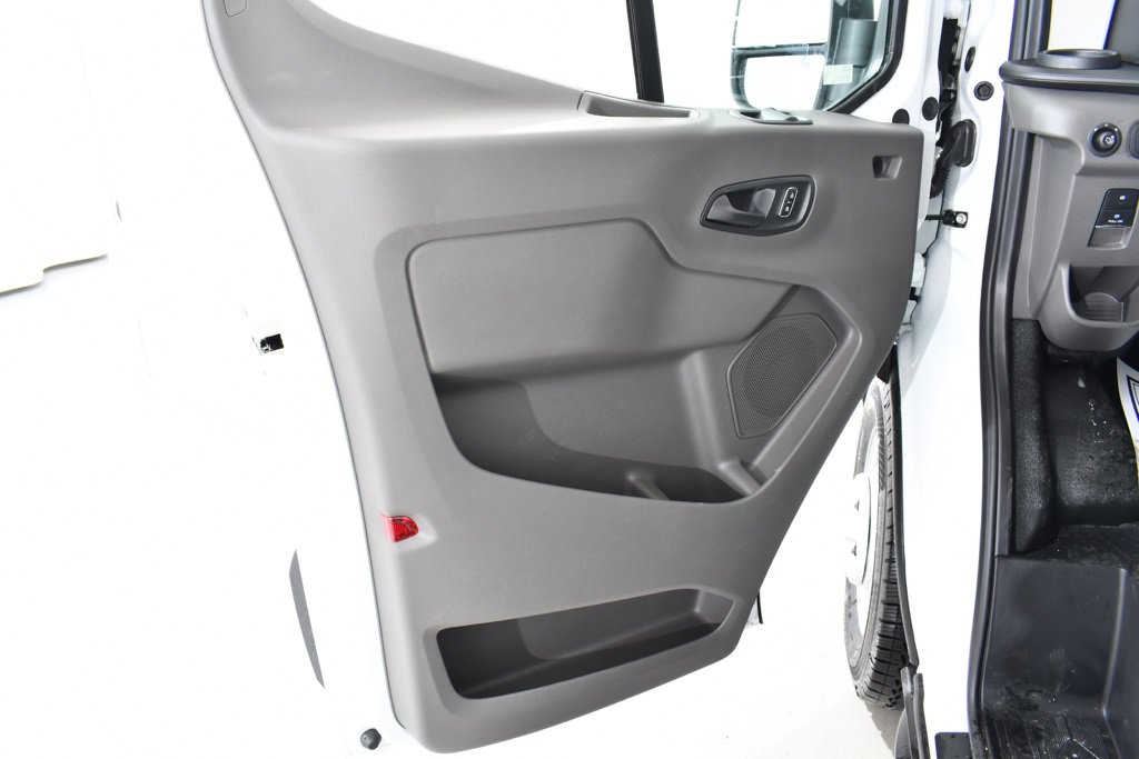 New 2026 Ford Transit 350 148 Medium Roof AWD w/ Load Area Protection Package image 25