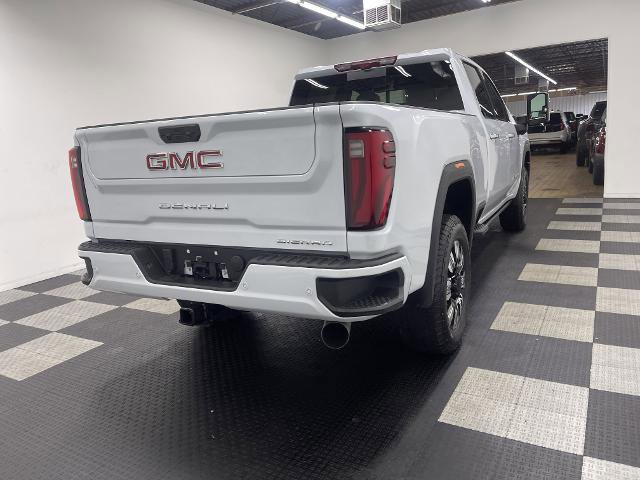 New 2026 GMC Sierra 2500 Denali w/ Denali Reserve Package image 4