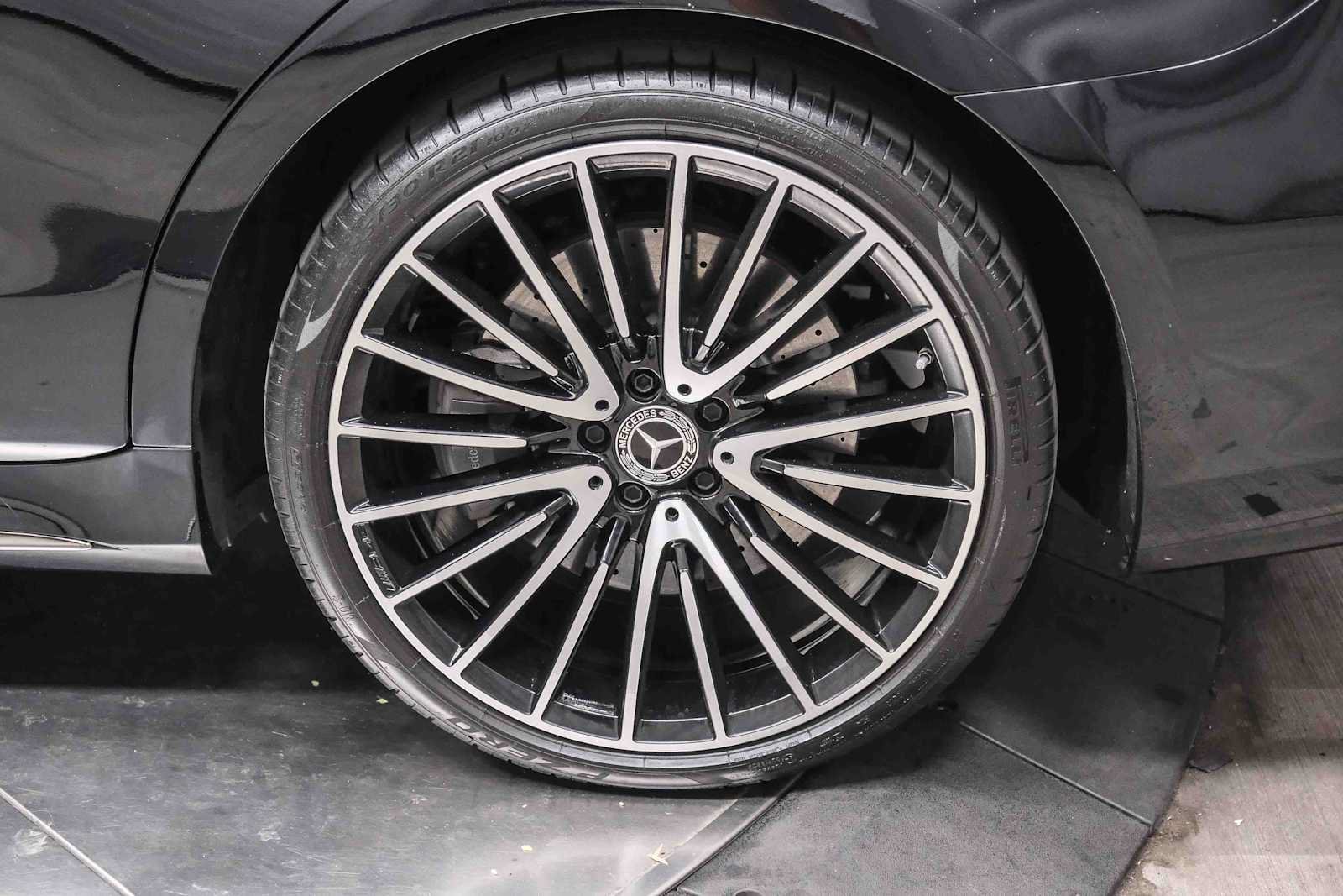 Certified 2023 Mercedes-Benz S 580 4MATIC Sedan image 9