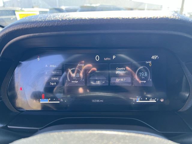 Used 2025 Jeep Grand Cherokee Altitude AWD/4WD image 23