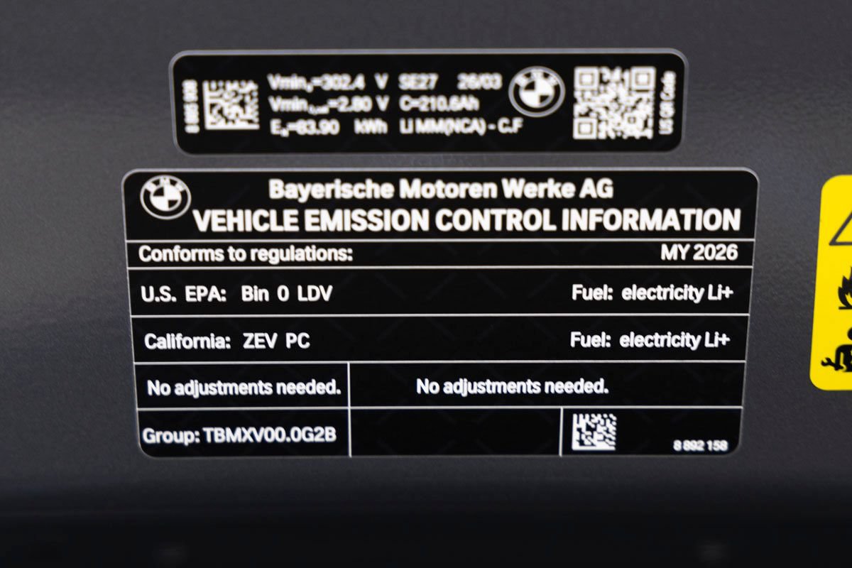 New 2026 BMW i4 eDrive40 w/ Premium Package RWD image 36