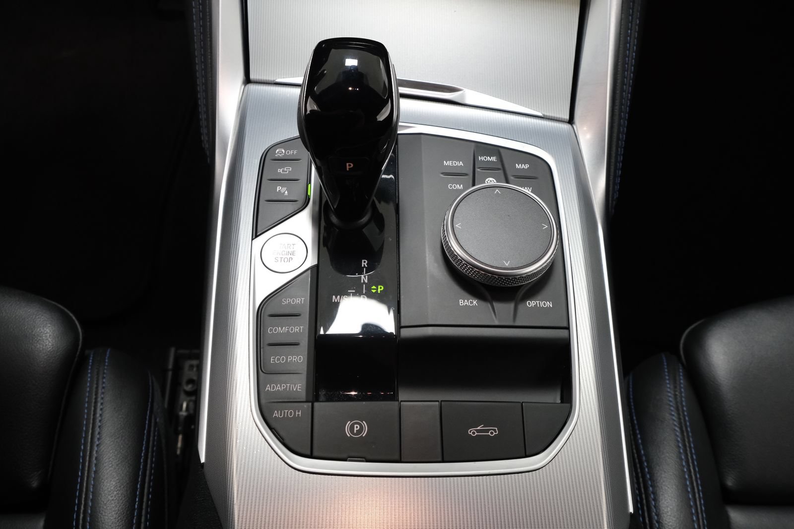 Used 2022 BMW M440i Convertible RWD image 27