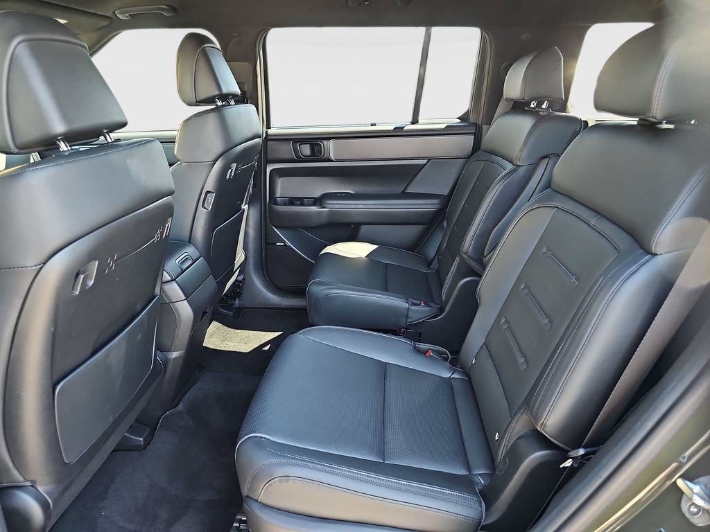 Used 2025 Hyundai Santa Fe Calligraphy FWD image 21
