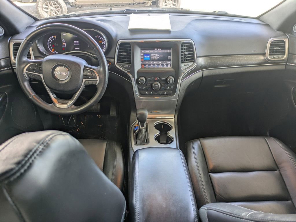 Used 2018 Jeep Grand Cherokee Limited w/ Trailer Tow Group IV image 17