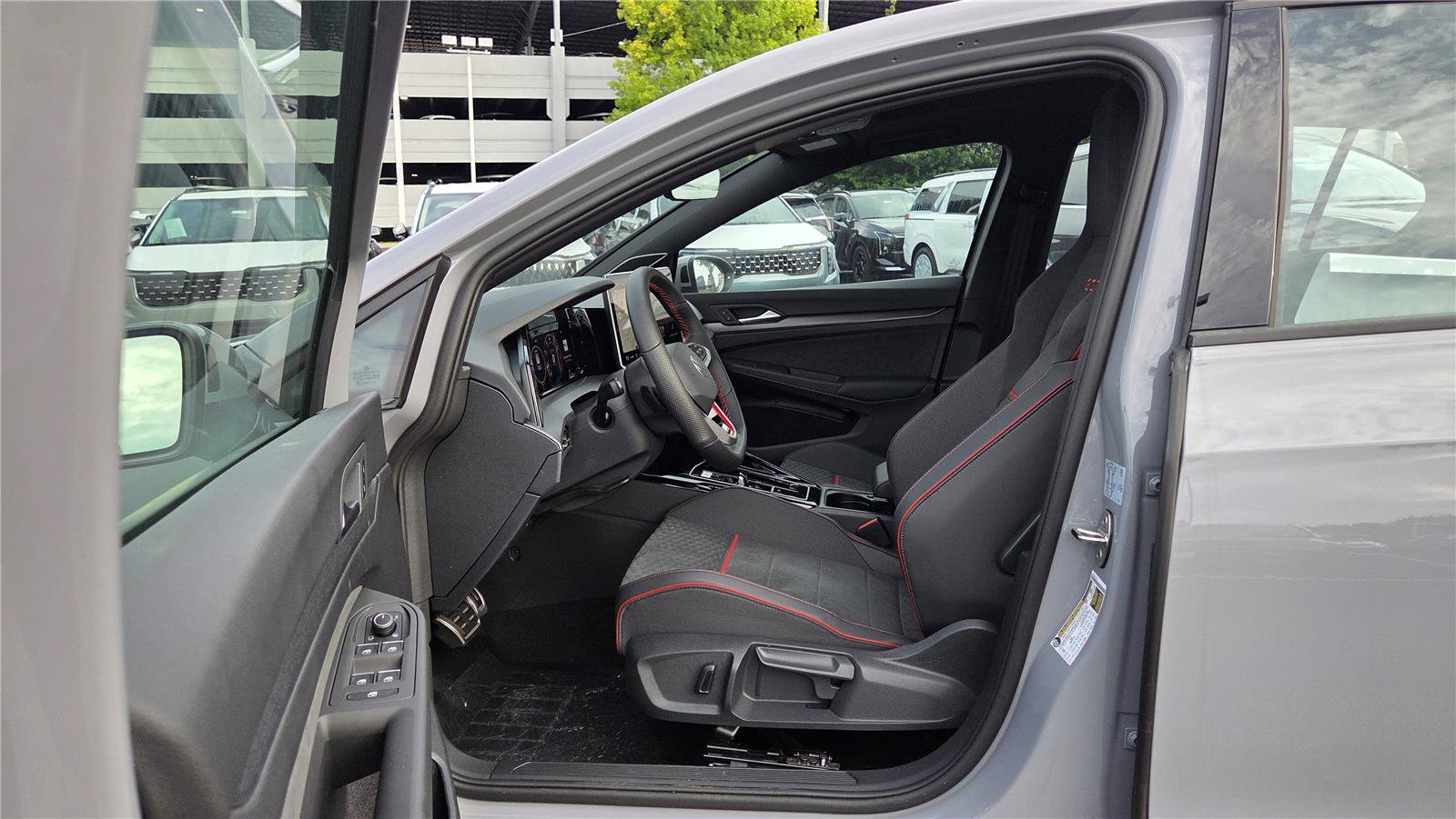 New 2026 Volkswagen GTI SE FWD image 15