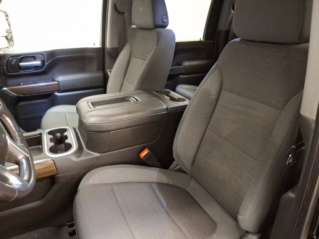 Used 2021 Chevrolet Silverado 2500 LT w/ Convenience Package image 15