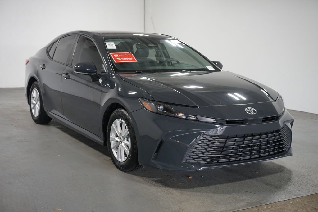 Certified 2025 Toyota Camry LE w/ Convenience Package image 3