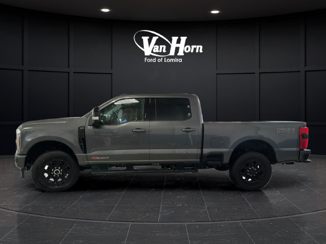 New 2026 Ford F350 Lariat w/ Black Appearance Package AWD/4WD image 4