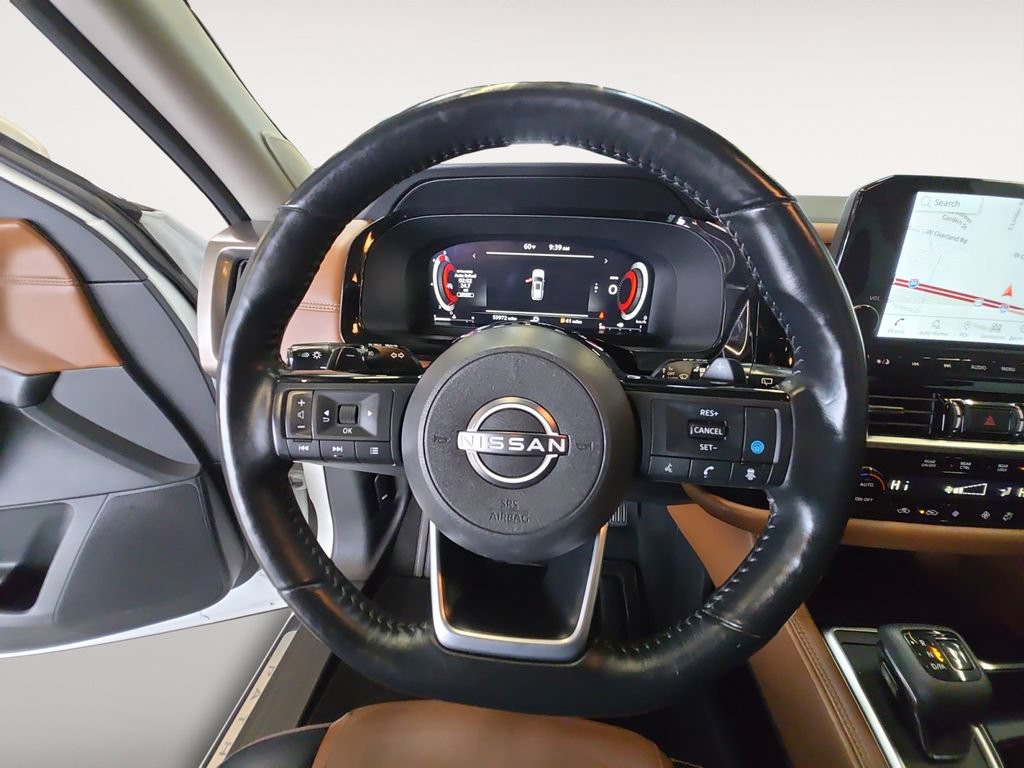 Used 2023 Nissan Pathfinder Platinum AWD/4WD image 13
