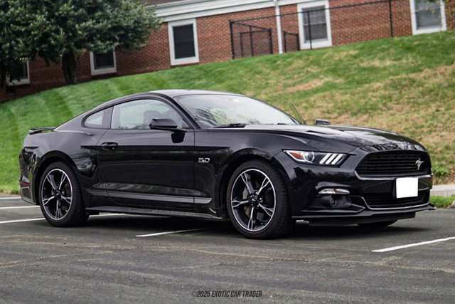 Used 2017 Ford Mustang GT Premium image 12
