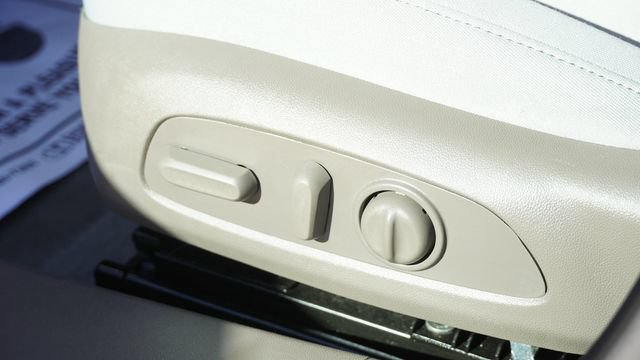 Used 2024 Chevrolet Malibu LT FWD image 19