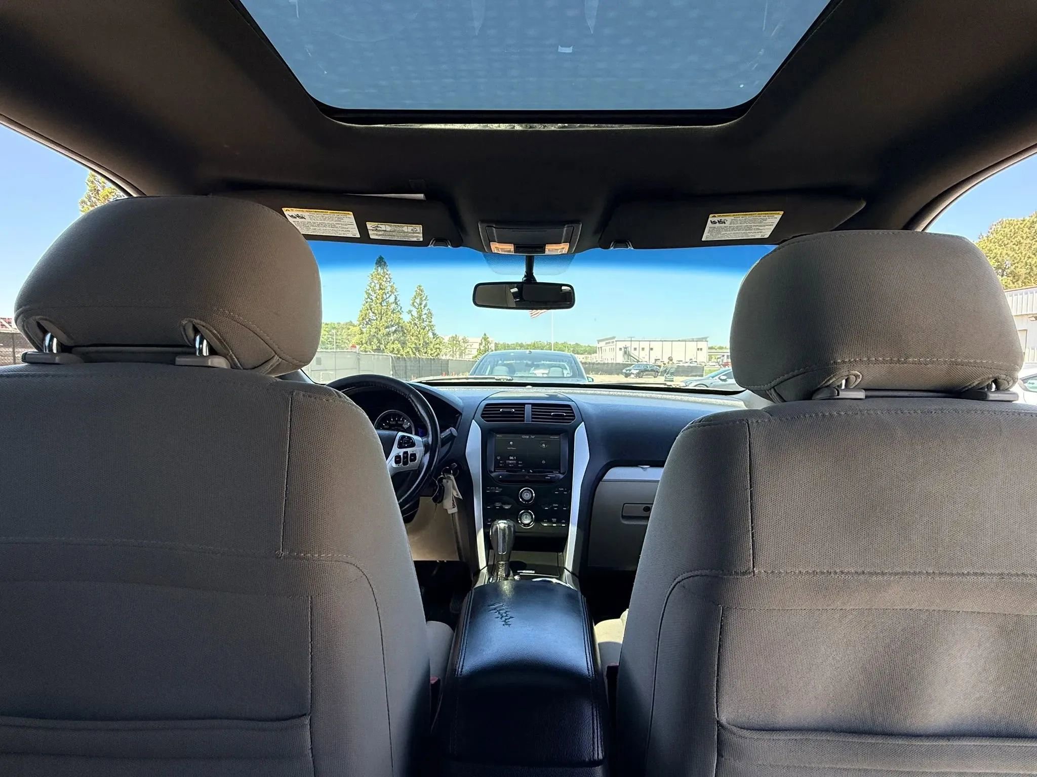 Used 2013 Ford Explorer XLT AWD/4WD image 24