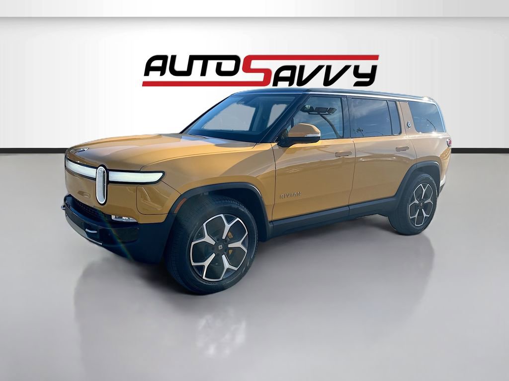 Used 2023 Rivian R1S Adventure image 3