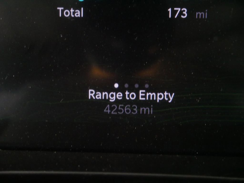 Used 2022 Jeep Grand Cherokee Limited 4xe image 31