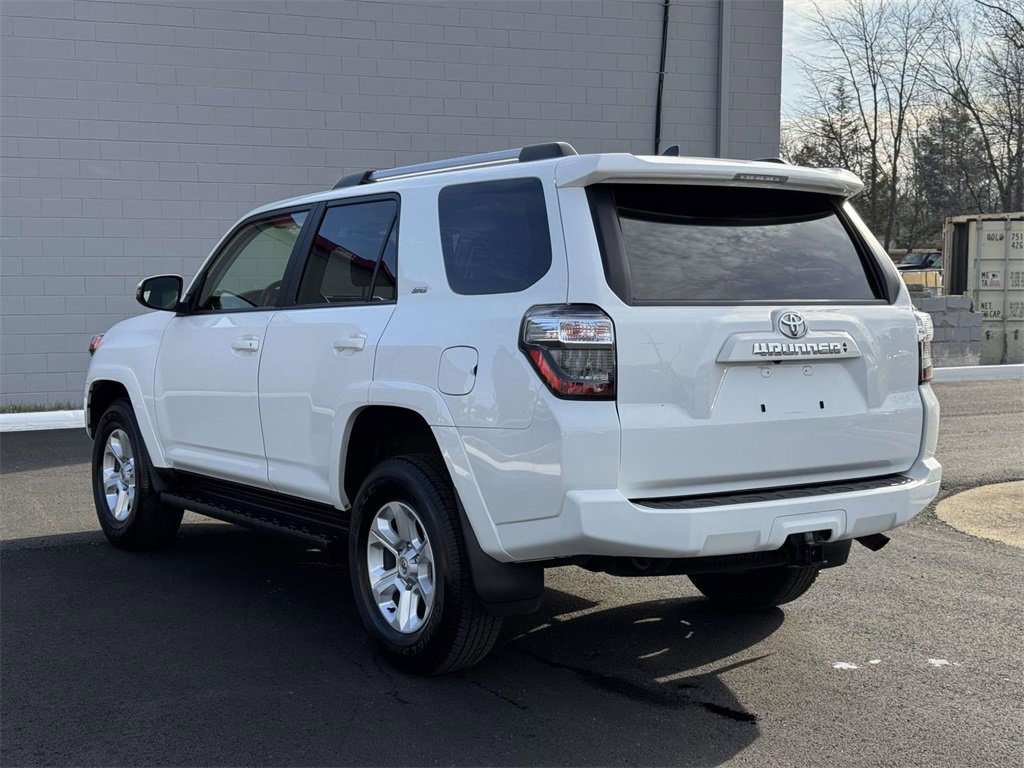 Used 2024 Toyota 4Runner SR5 Premium image 23