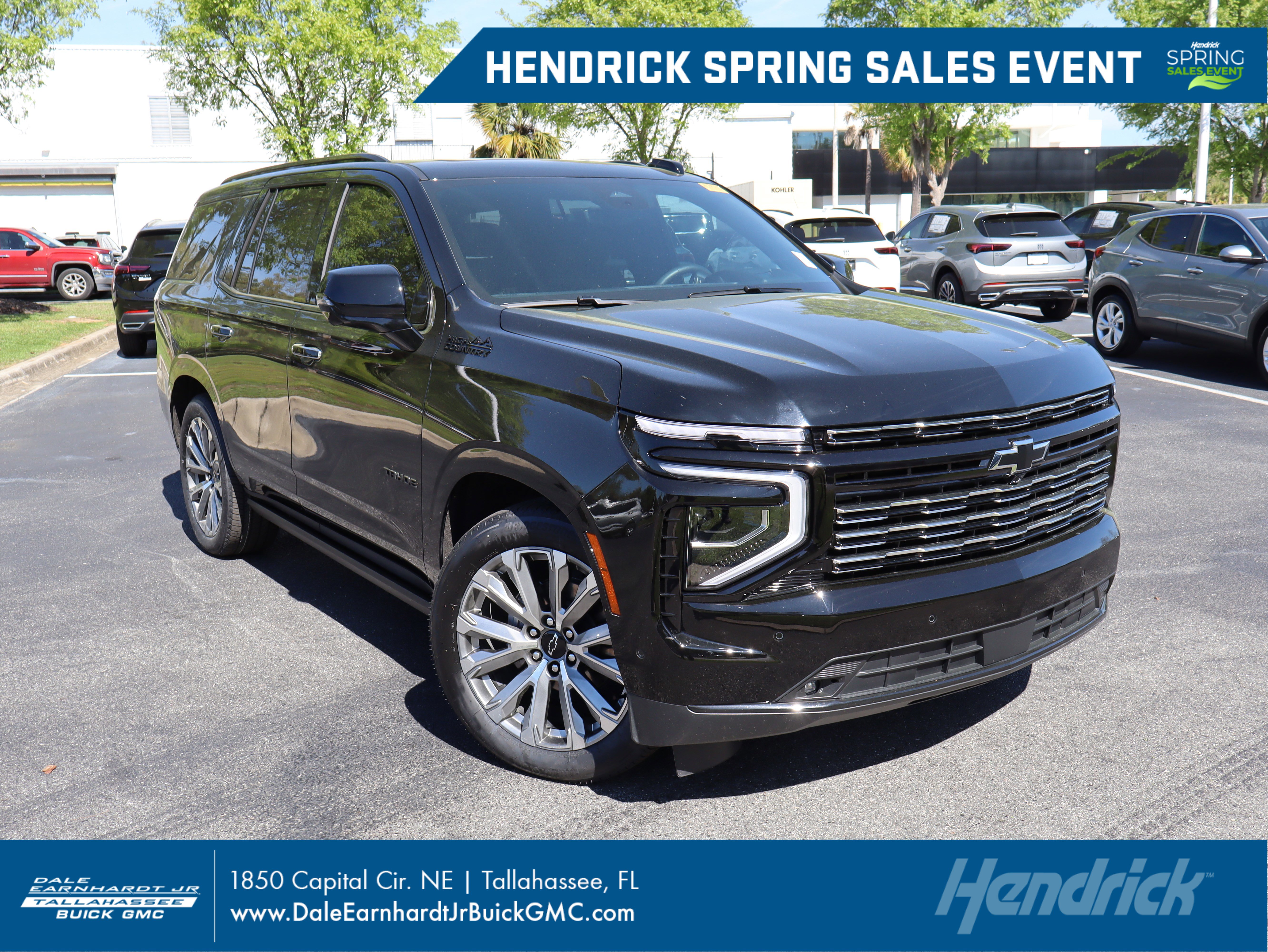 Used 2025 Chevrolet Tahoe High Country AWD/4WD image 1