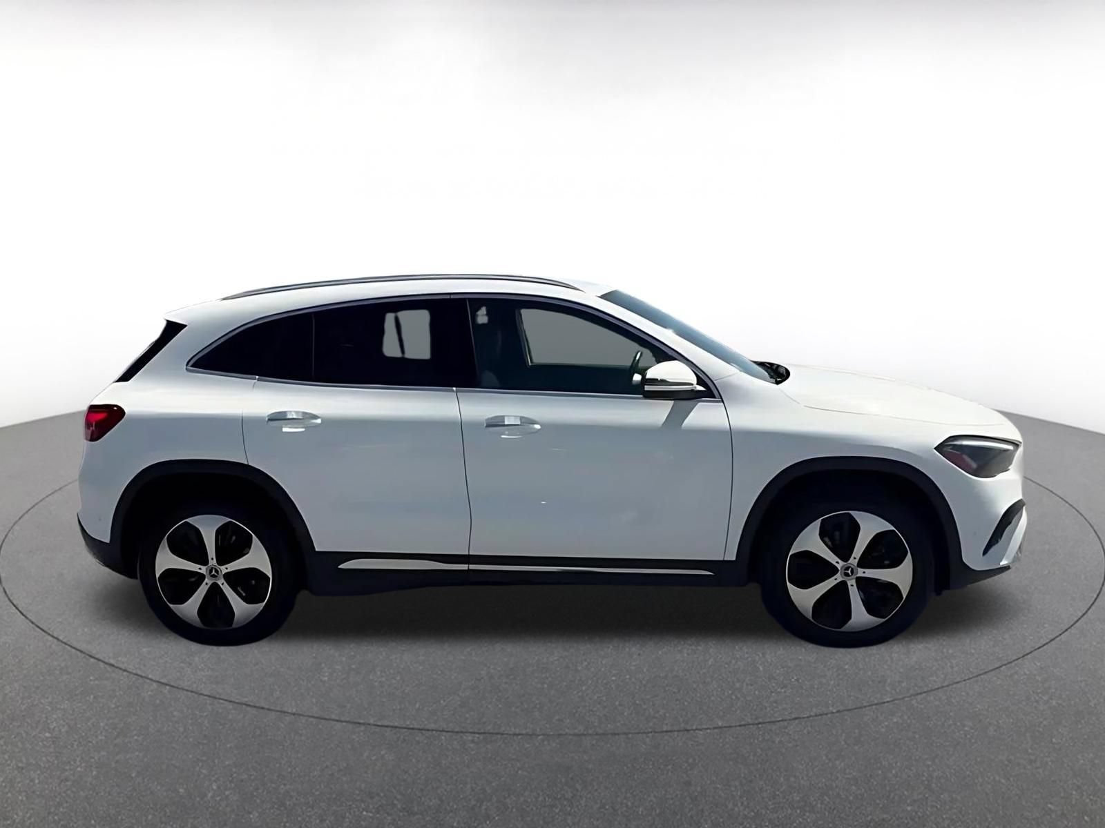Used 2025 Mercedes-Benz GLA 250 image 16