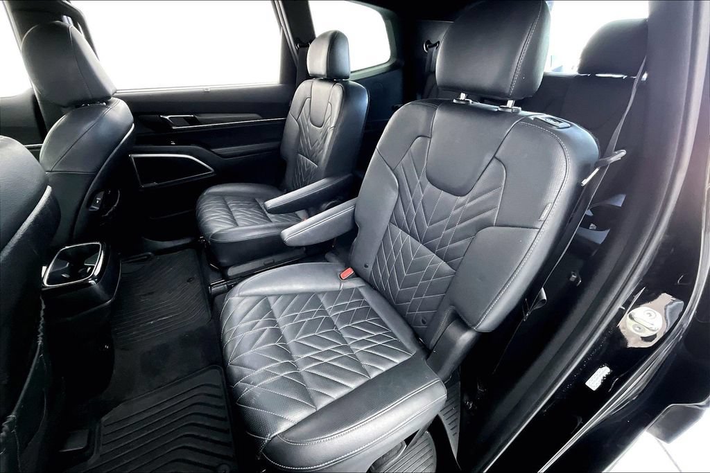 Used 2024 Kia Telluride EX X-Line AWD/4WD image 31