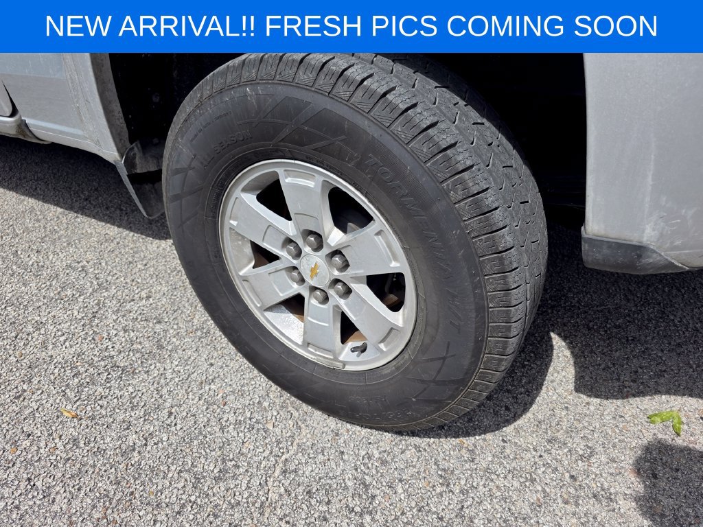 Used 2017 Chevrolet Colorado W/T w/ WT Convenience Package RWD image 6
