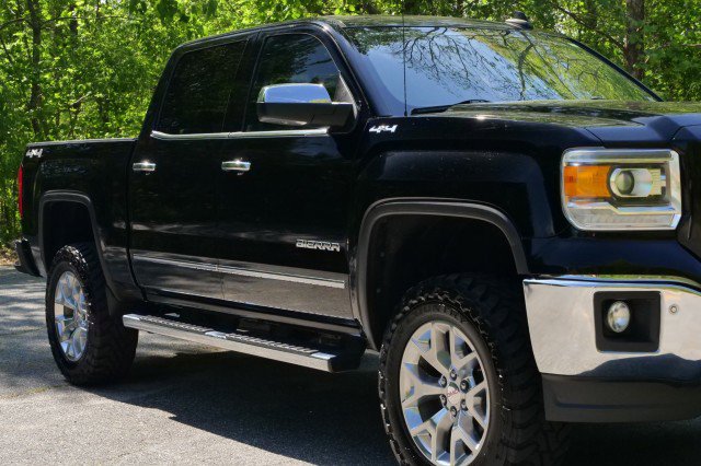 Used 2015 GMC Sierra 1500 SLT w/ SLT Crew Cab Value Package image 47
