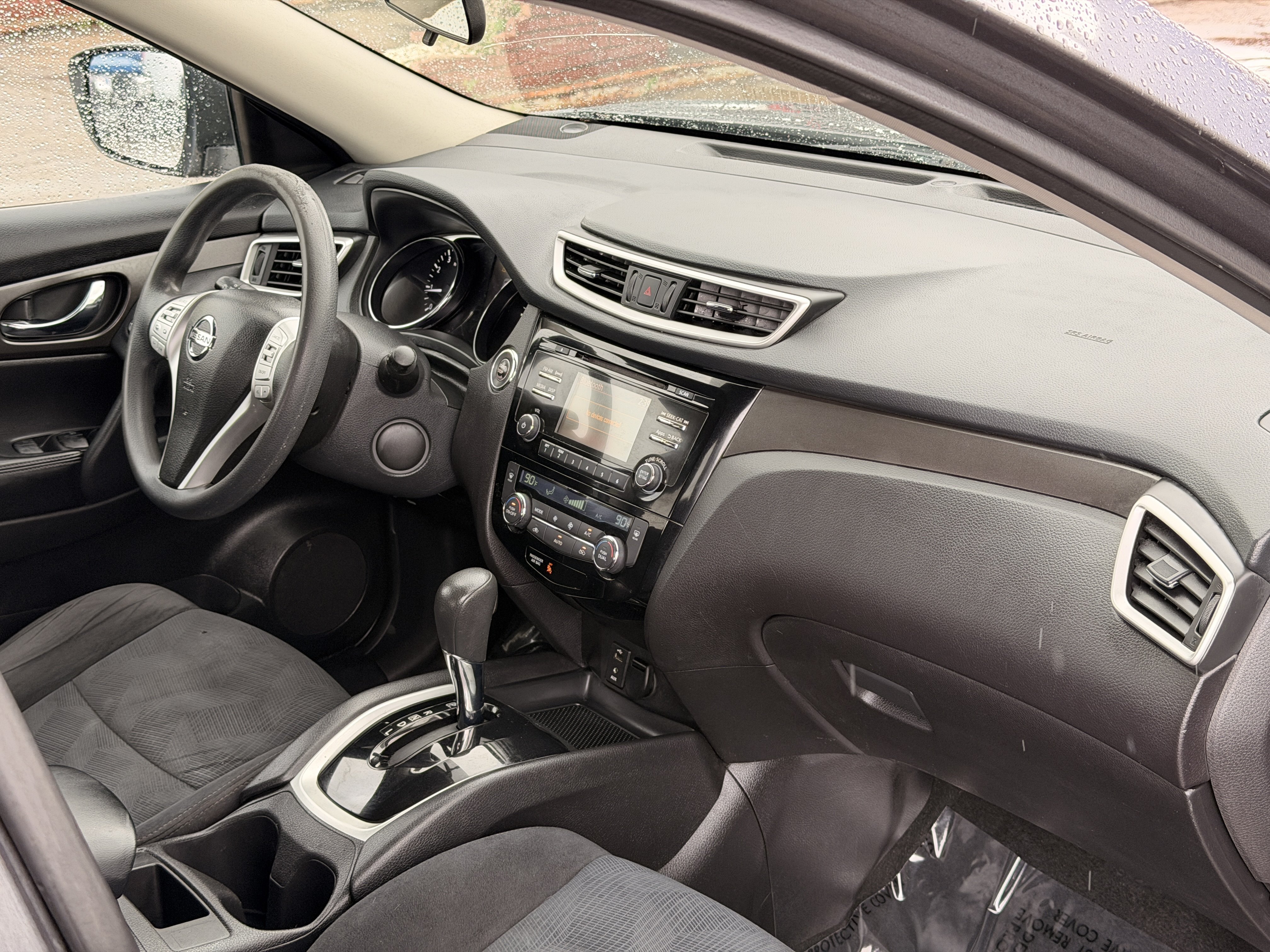Used 2015 Nissan Rogue SV w/ SV Family Package AWD/4WD image 20