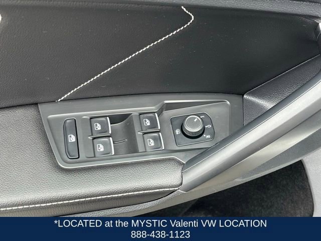 Certified 2023 Volkswagen Tiguan SE w/ Panoramic Sunroof Package AWD/4WD image 34