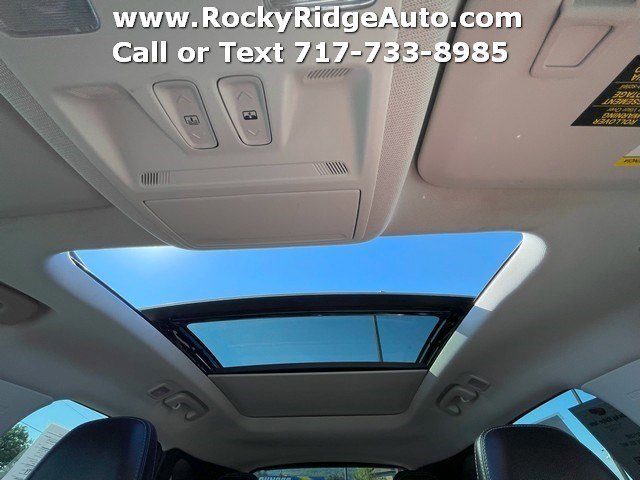 Used 2022 Ford Escape SEL w/ Class II Trailer Tow Package image 16