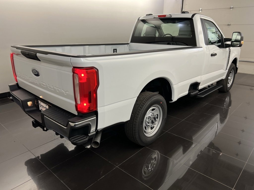 New 2026 Ford F350 XL w/ XL Chrome Package image 6