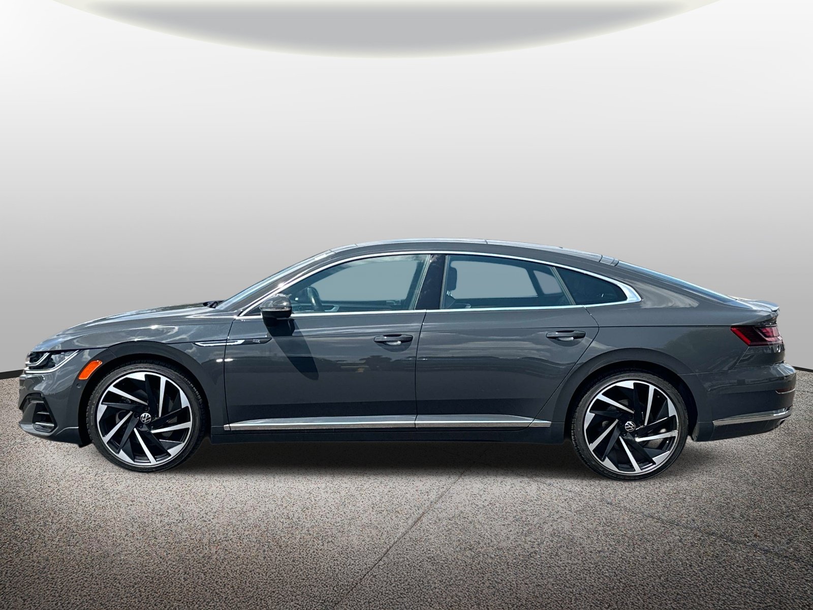 Used 2021 Volkswagen Arteon SEL Premium AWD/4WD image 2