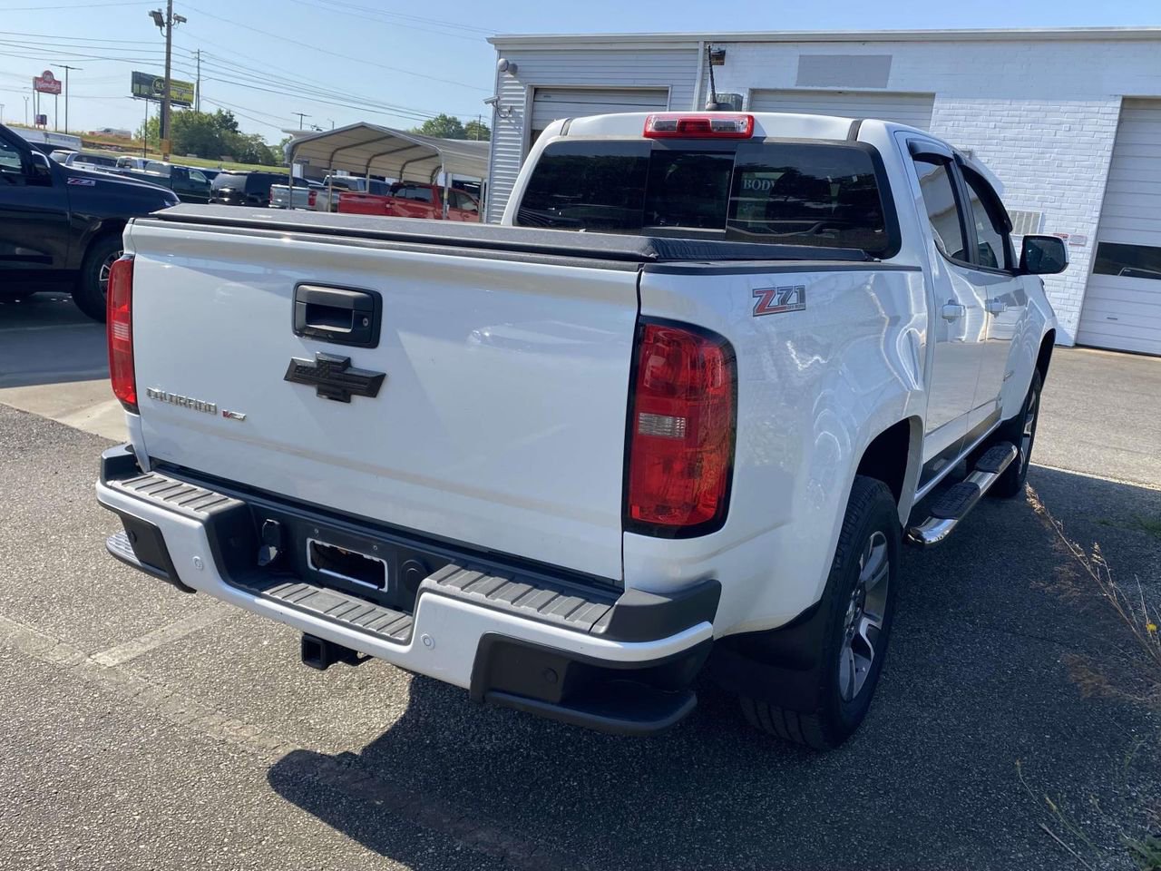 Used 2019 Chevrolet Colorado Z71 AWD/4WD image 7