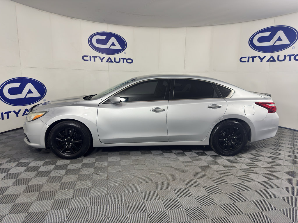 Used 2017 Nissan Altima 2.5 S w/ Power Driver Seat Package image 6