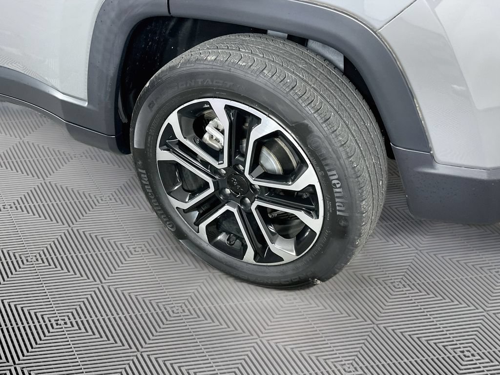Certified 2022 Jeep Compass Limited AWD/4WD image 39