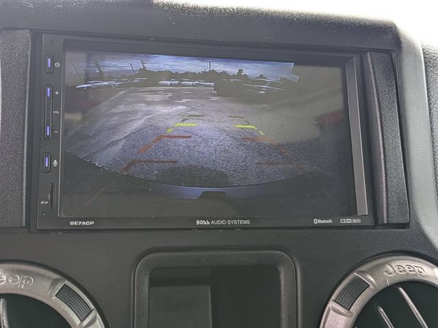 Used 2018 Jeep Wrangler Sport AWD/4WD image 19