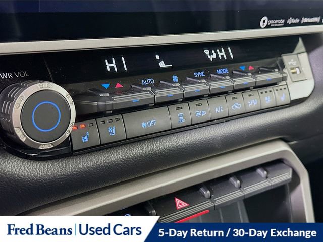 Used 2024 Toyota Tundra Limited image 18