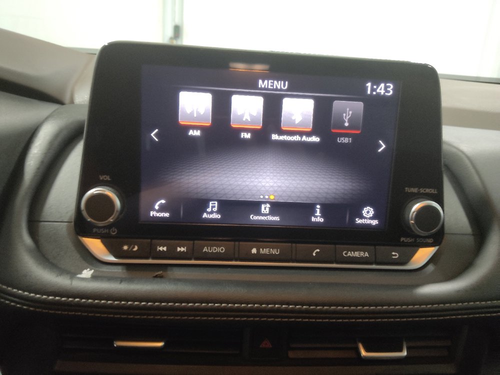 Used 2023 Nissan Rogue S AWD/4WD image 25